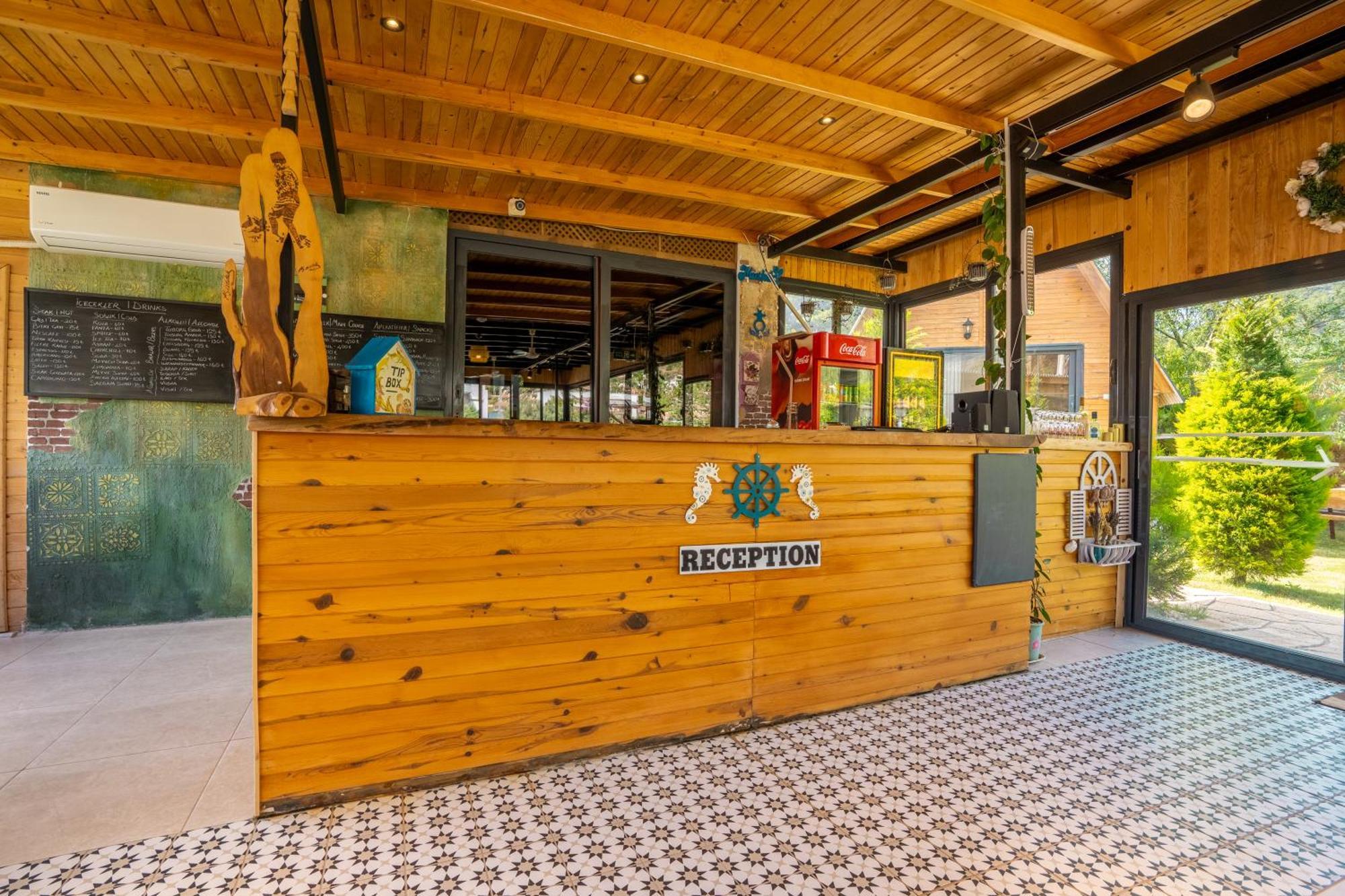 Karaoez Sapphire Bungalows Kumluca Екстериор снимка