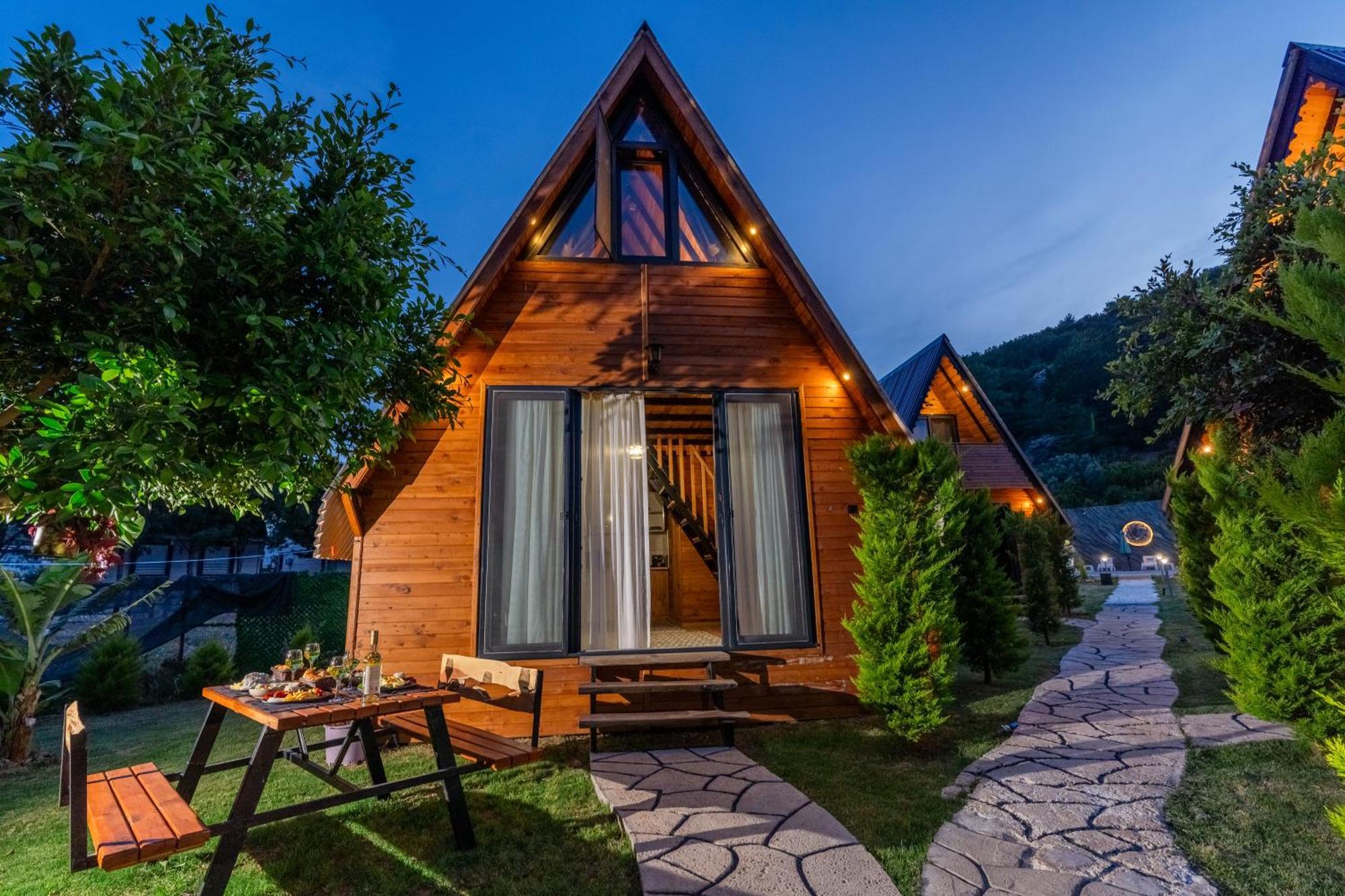 Karaoez Sapphire Bungalows Kumluca Екстериор снимка