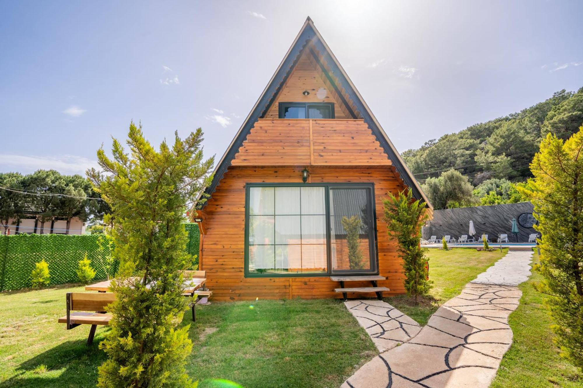 Karaoez Sapphire Bungalows Kumluca Екстериор снимка