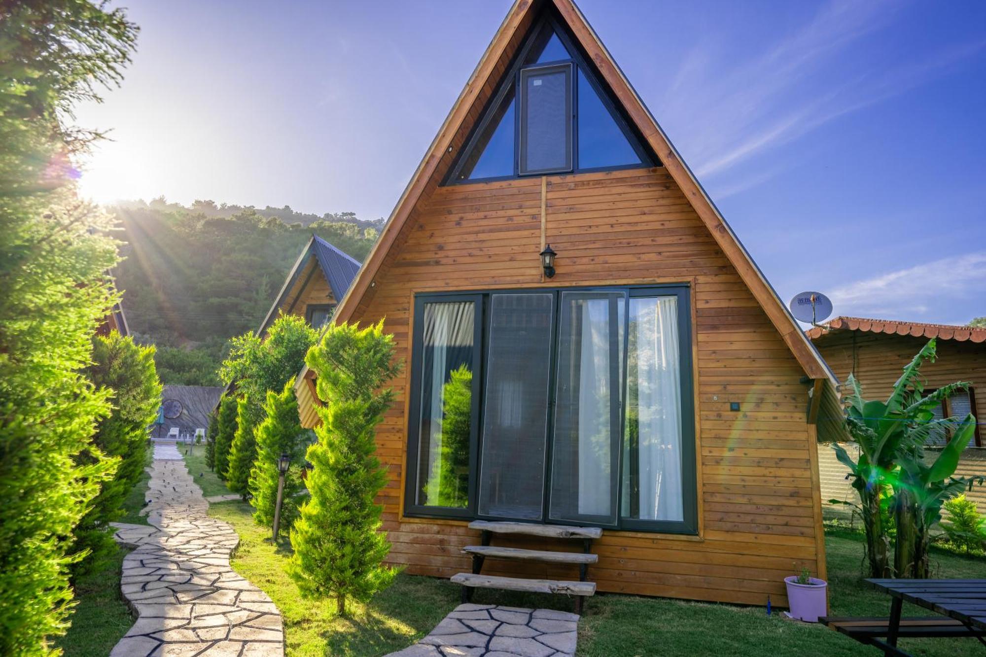Karaoez Sapphire Bungalows Kumluca Екстериор снимка