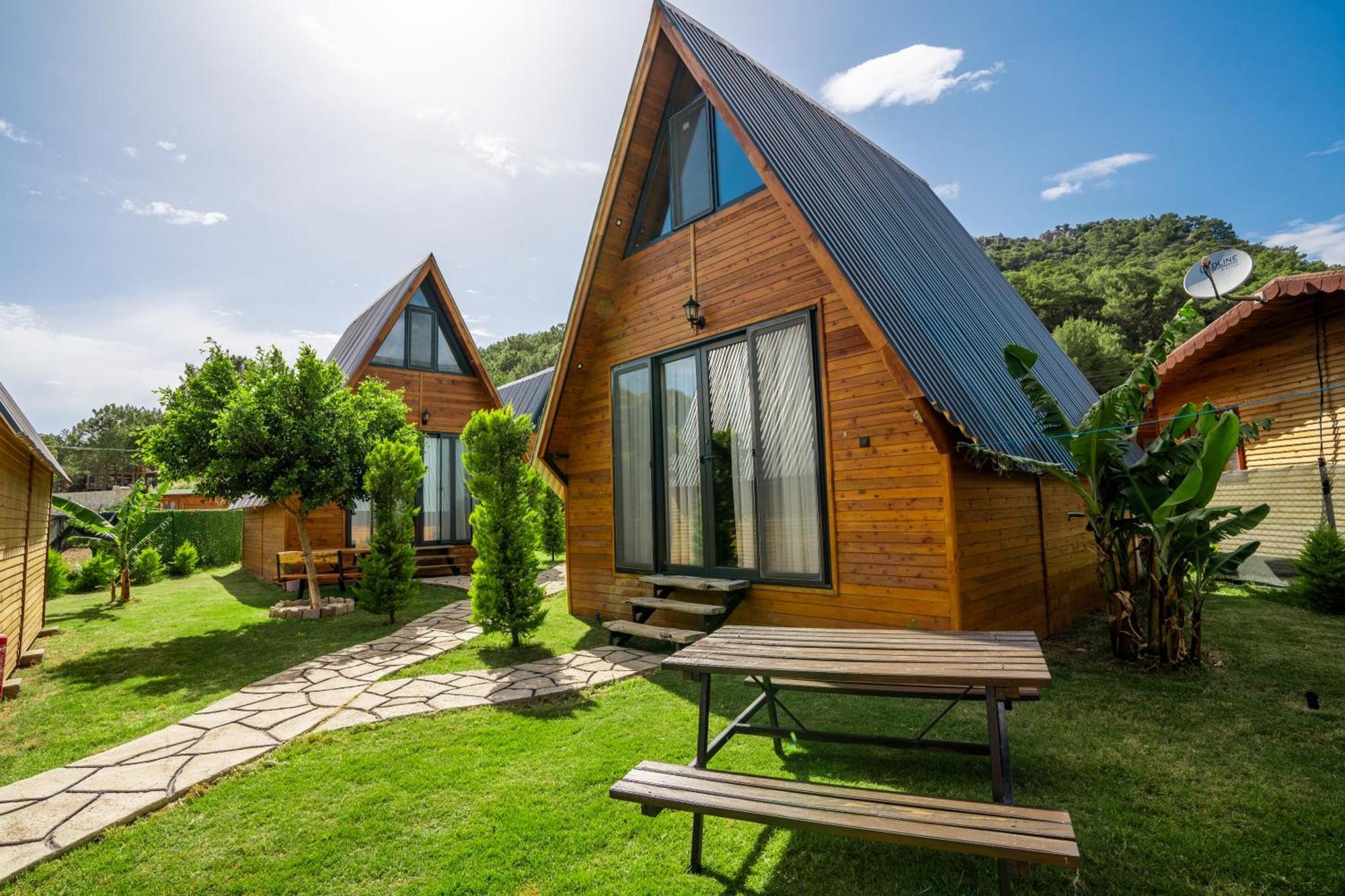 Karaoez Sapphire Bungalows Kumluca Екстериор снимка